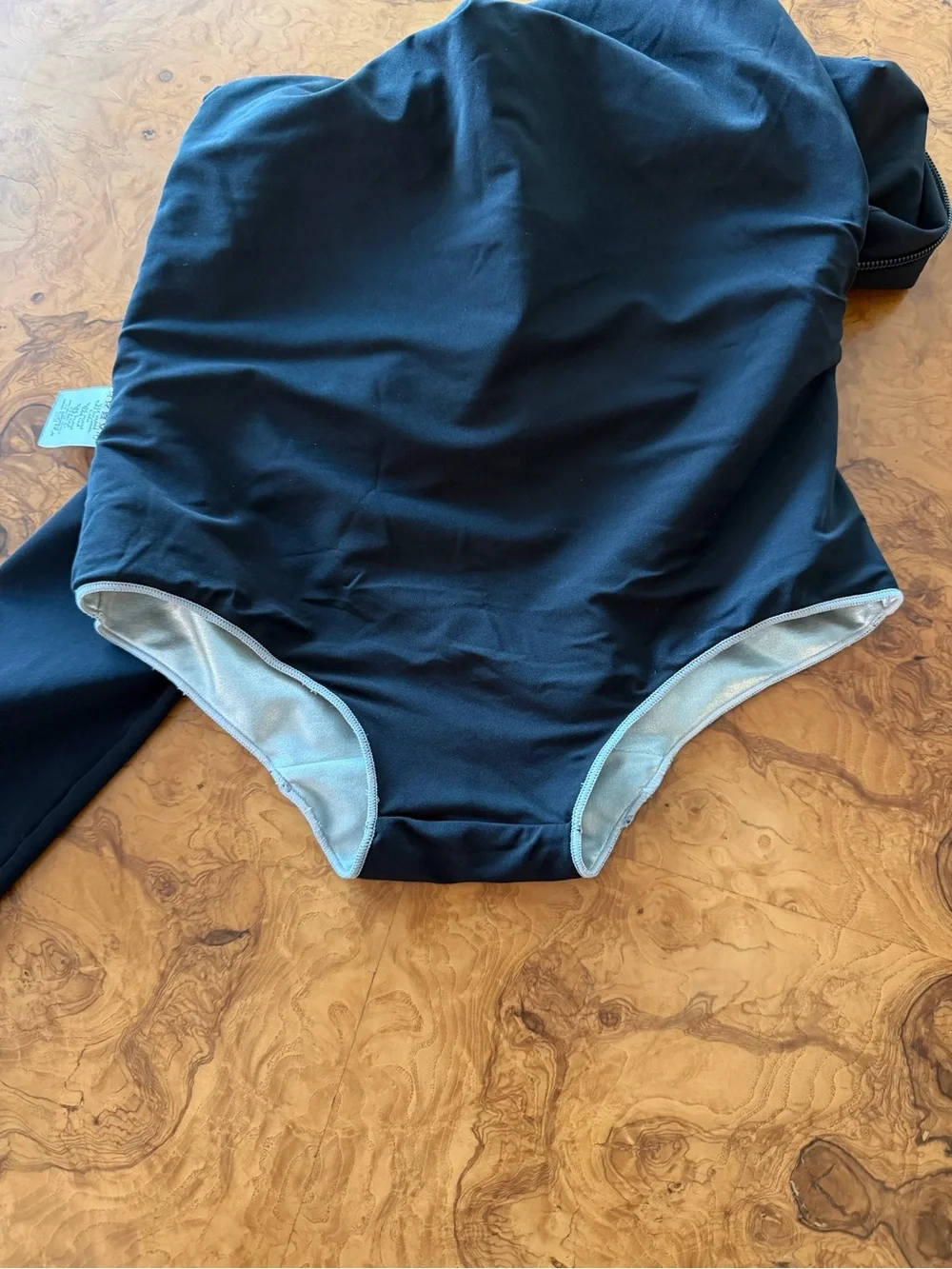 Nununu One Piece Long Sleeve Swimsuit Girls Size 10-11 Silver & Black
